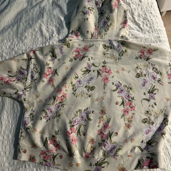 GAP X Love Shack Fancy 2 piece - Picture 4 of 10